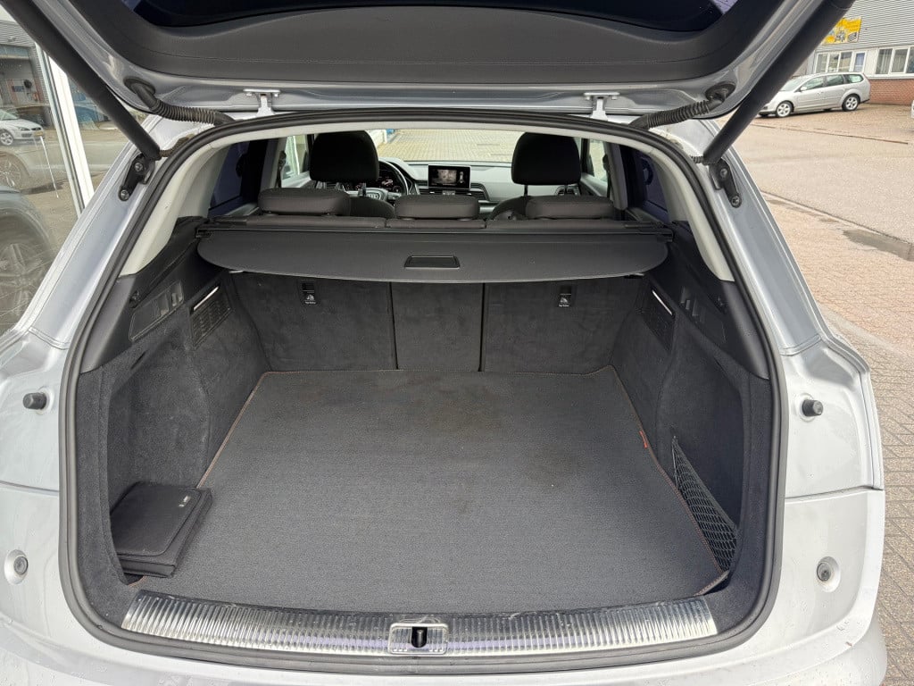 Audi Q5 2.0 tdi quattro pro line