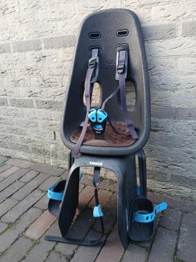 Achterzitje Stoeltje fiets Thule yepp nexxt maxi