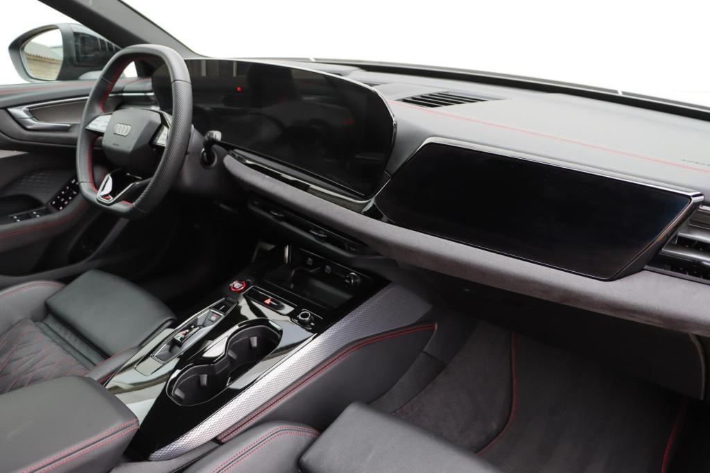 Audi A5 avant 2.0 e-hybrid quattro s edition competition 367pk s-tronic | s