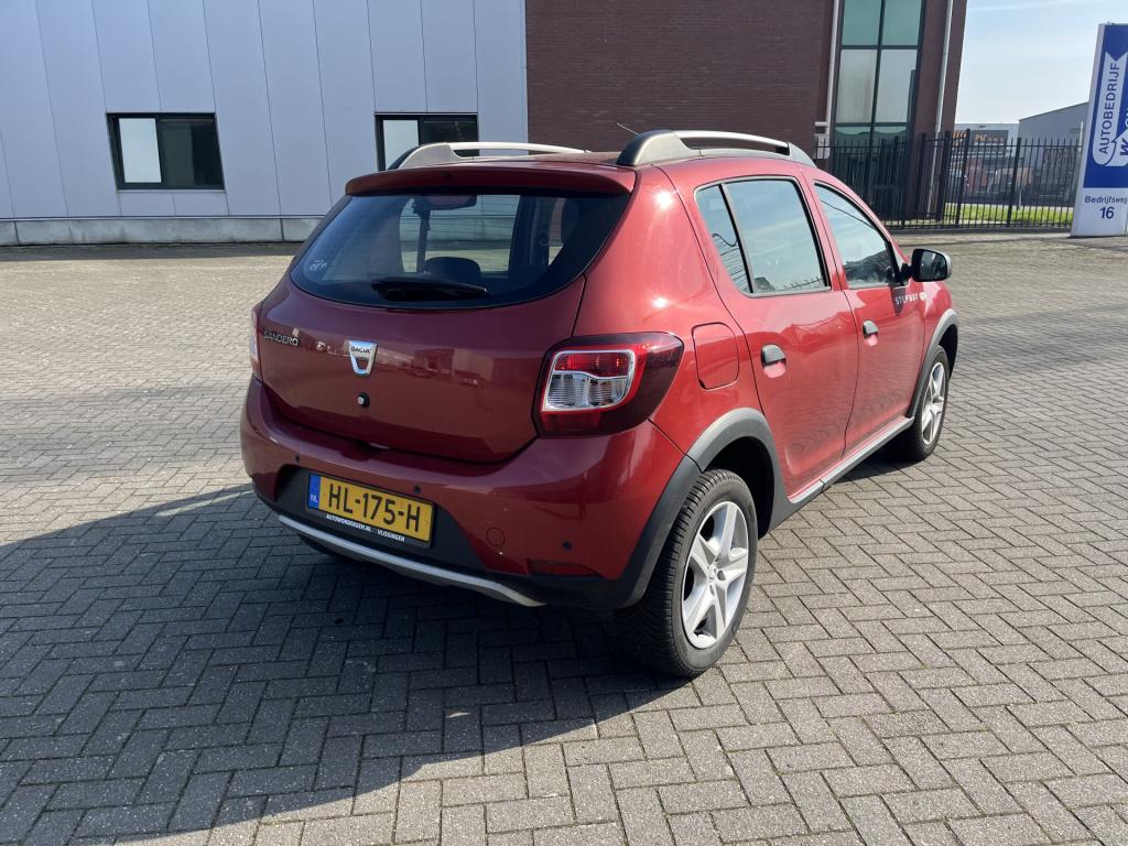 Dacia Sandero Stepway 0.9 tce lauréate 63 dkm