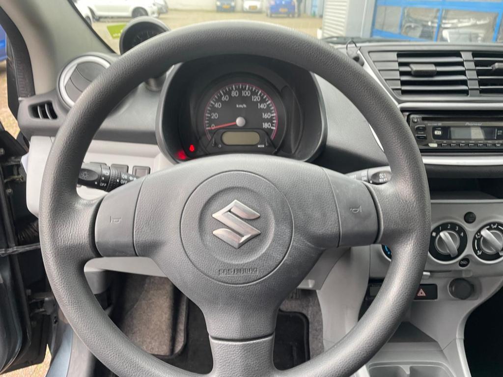 Suzuki Alto 1.0 exclusive