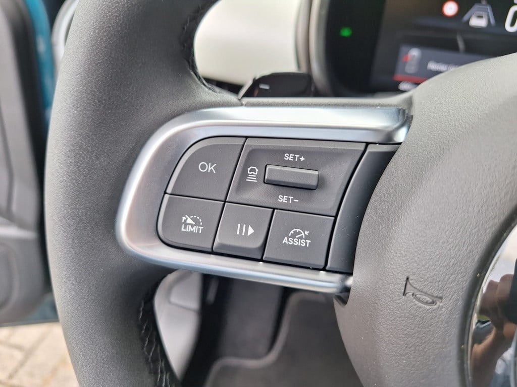 Fiat 600 1.2 hybrid 110 la prima (due colori)