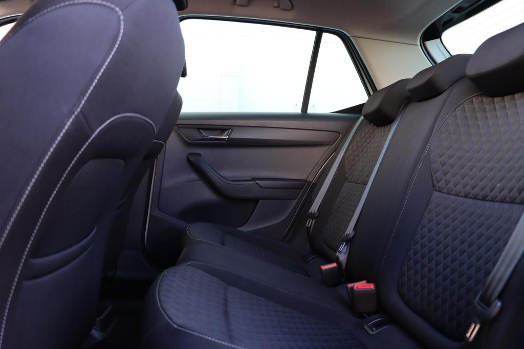 Skoda Fabia 1.2 tsi drive 90pk