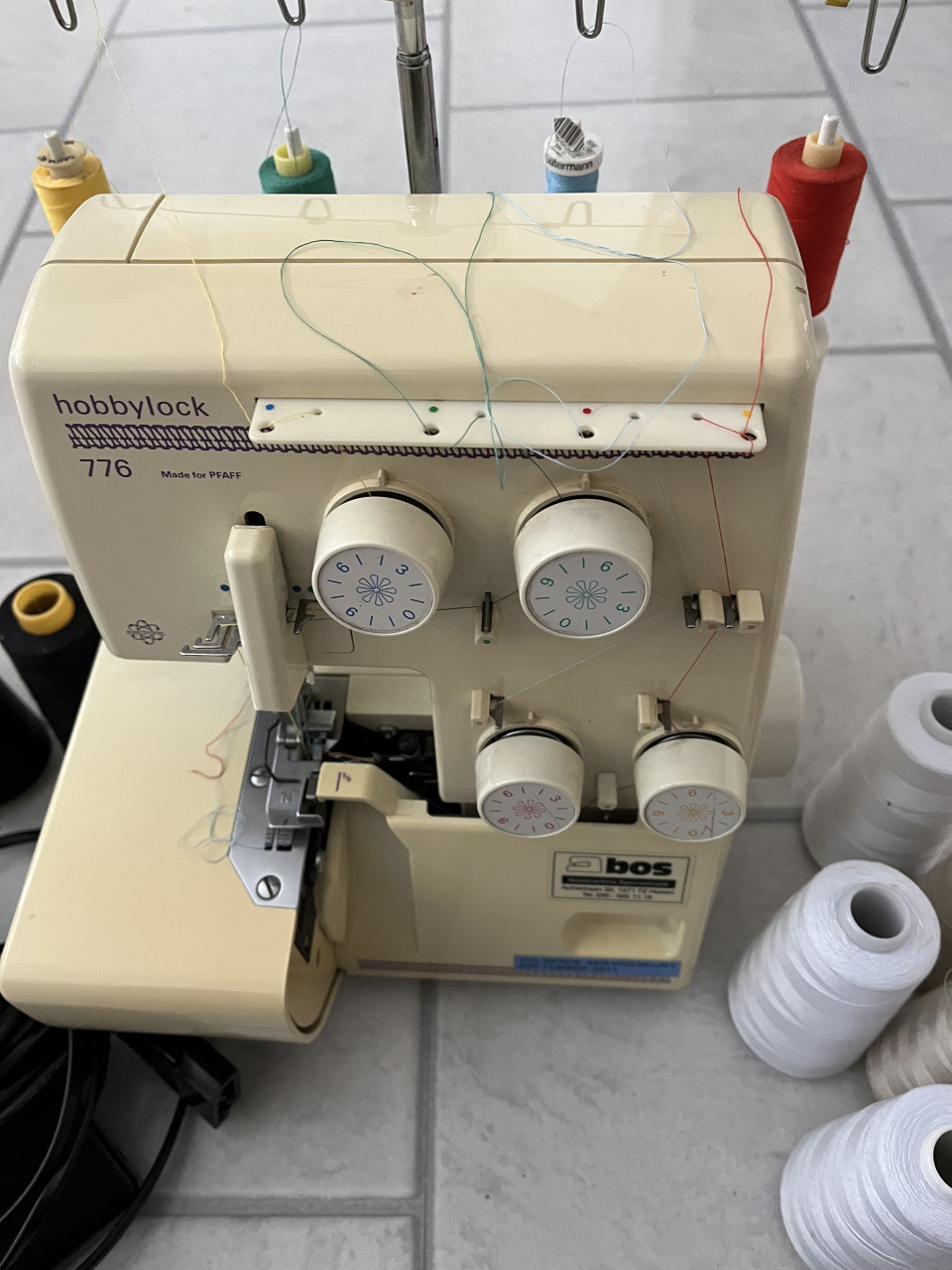 Te koop hobbylock 776