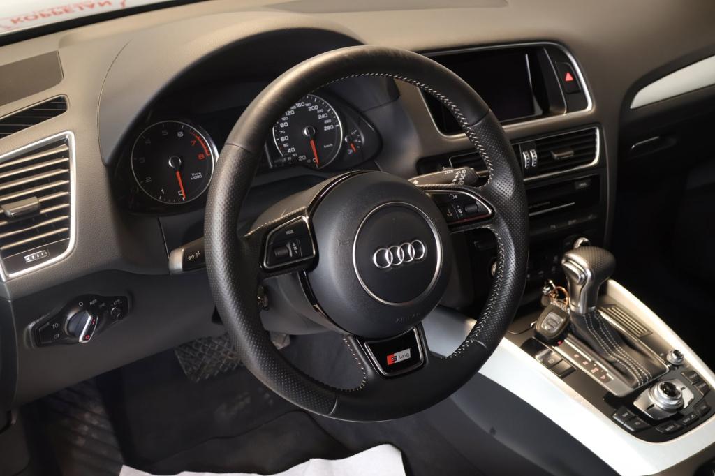 Audi Q5 2.0 tfsi quattro adrenalin sport nl auto, trekhaak, all season band