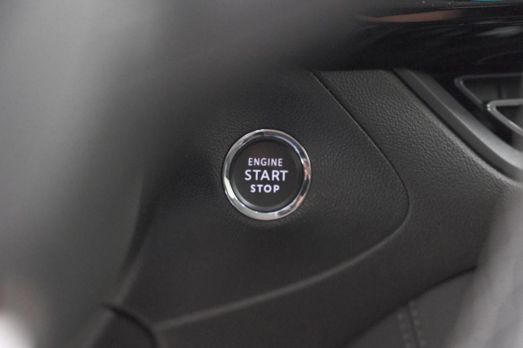 Opel Grandland 1.6 turbo plug-in hybrid gs line | adaptieve cruise control 