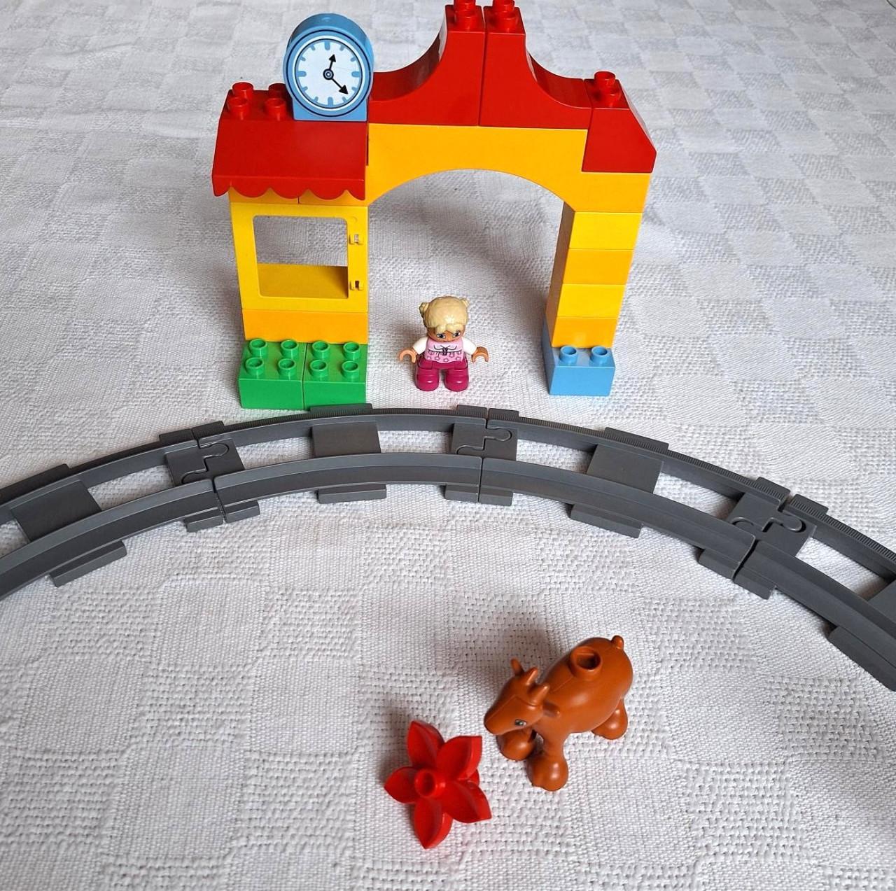 Duplo treinrails met station
