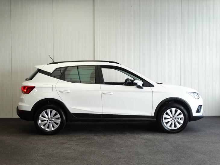 Seat Arona 1.0 tsi 95pk style business intense