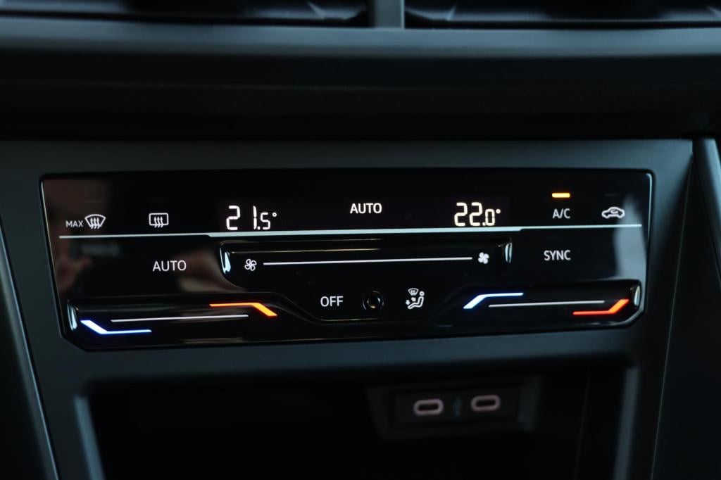 Volkswagen Polo 1.0 tsi r-line 95pk