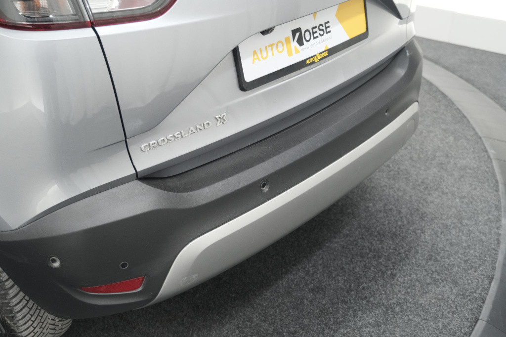 Opel Crossland X 130 turbo at6 innovation | camera | dodehoekdetectie | app