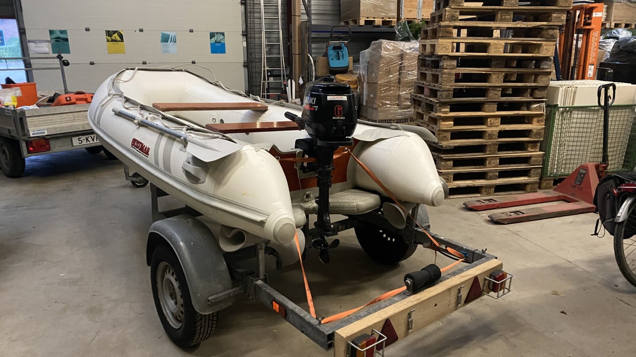 Rubberboot 6 pk met trailer