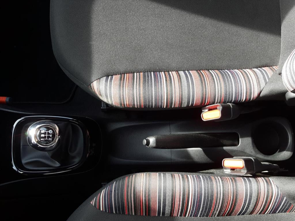 Citroen C1 1.0 vti 72pk s&s 5d feel | airco | bluetooth | snelheidsbegrenze