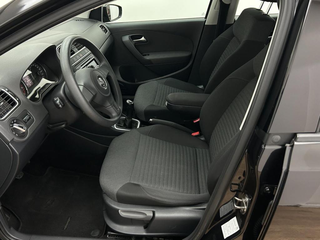 Volkswagen Polo occasion 1.2 tsi bluemotion comfortline | zwart | tweedehan