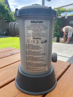 Bestway filter pomp Model 58389 2 stuks nieuw