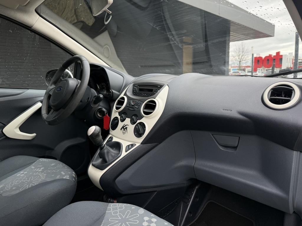 Ford KA 1.2 cool & sound s/s