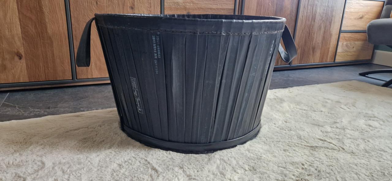 Opbergmand van fietsbanden