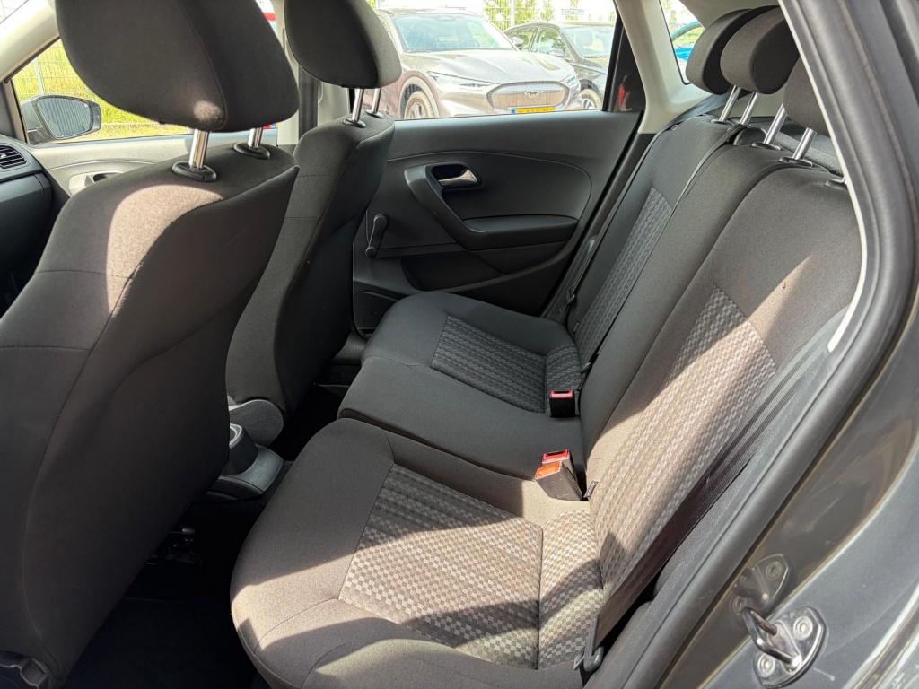 Volkswagen Polo 1.0 | 76.373 km!