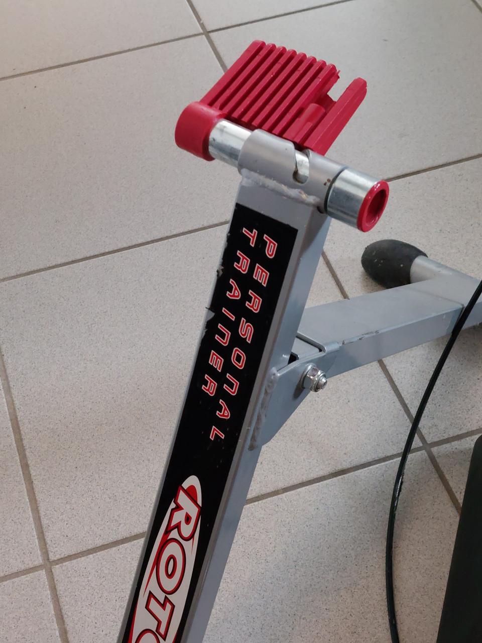 Wieler buiten banden (opvouwbaar( binnenbanden en een hometrainer