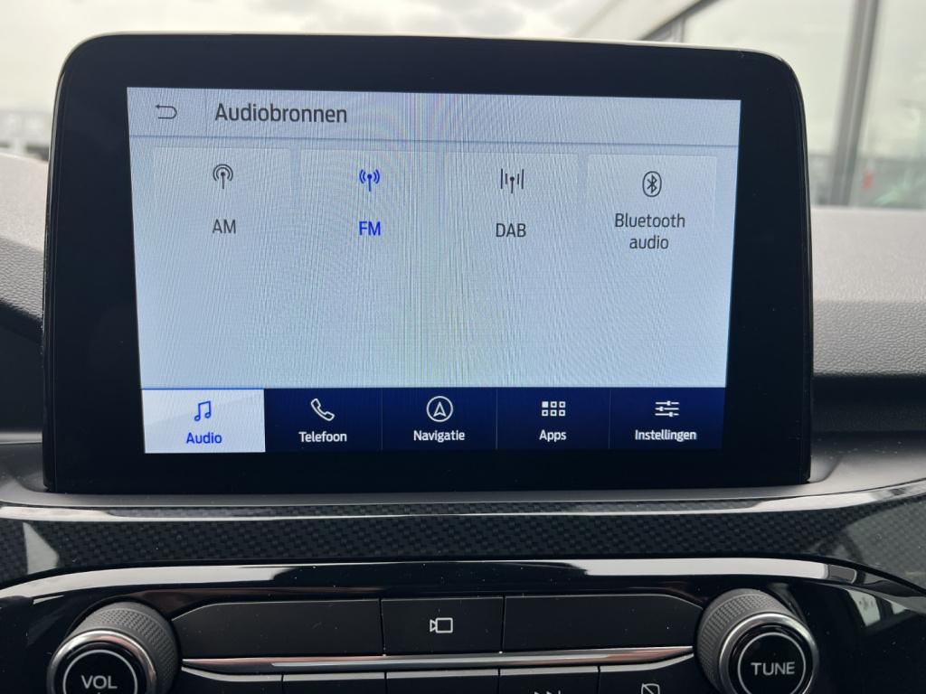 Ford Kuga 2.5 phev e-cvt 225pk st-line x ,adaptive cc , trekhaak , voorruit