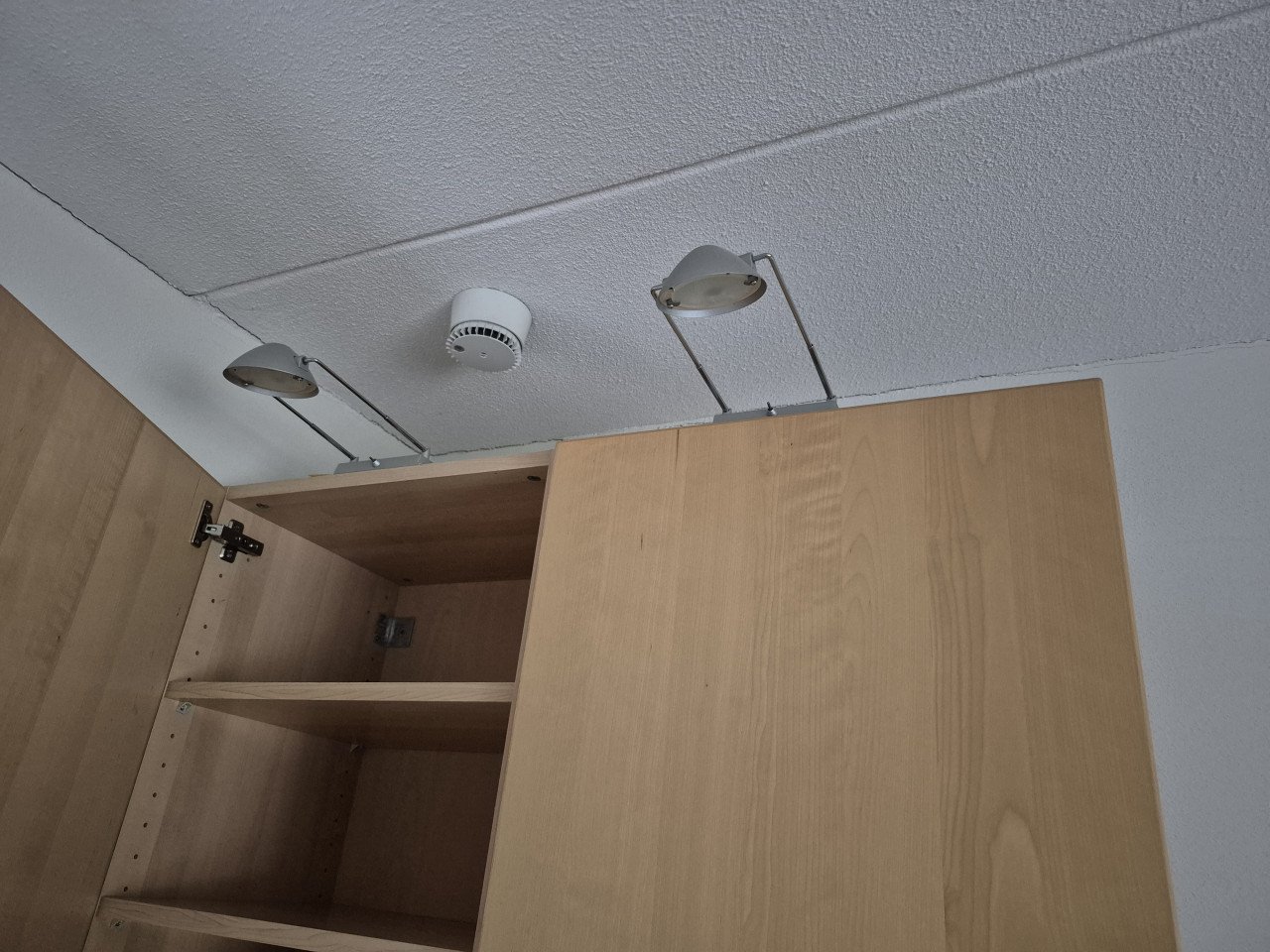 Ikea Pax 236 x 38 gereserveerd