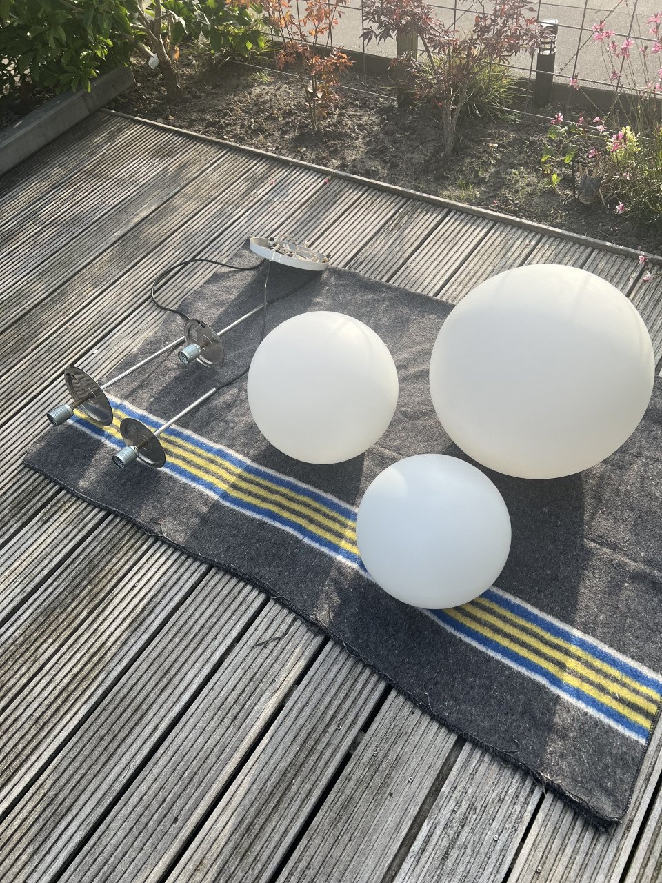 Vintage hanglamp Peill en Putzler (3 bollen/ 1 basis)