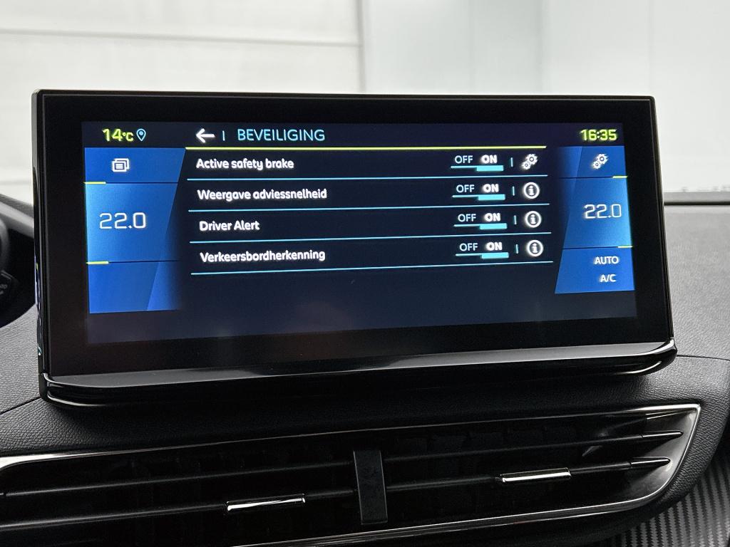 Peugeot 3008 plug-in hybrid allure | rijklaar |