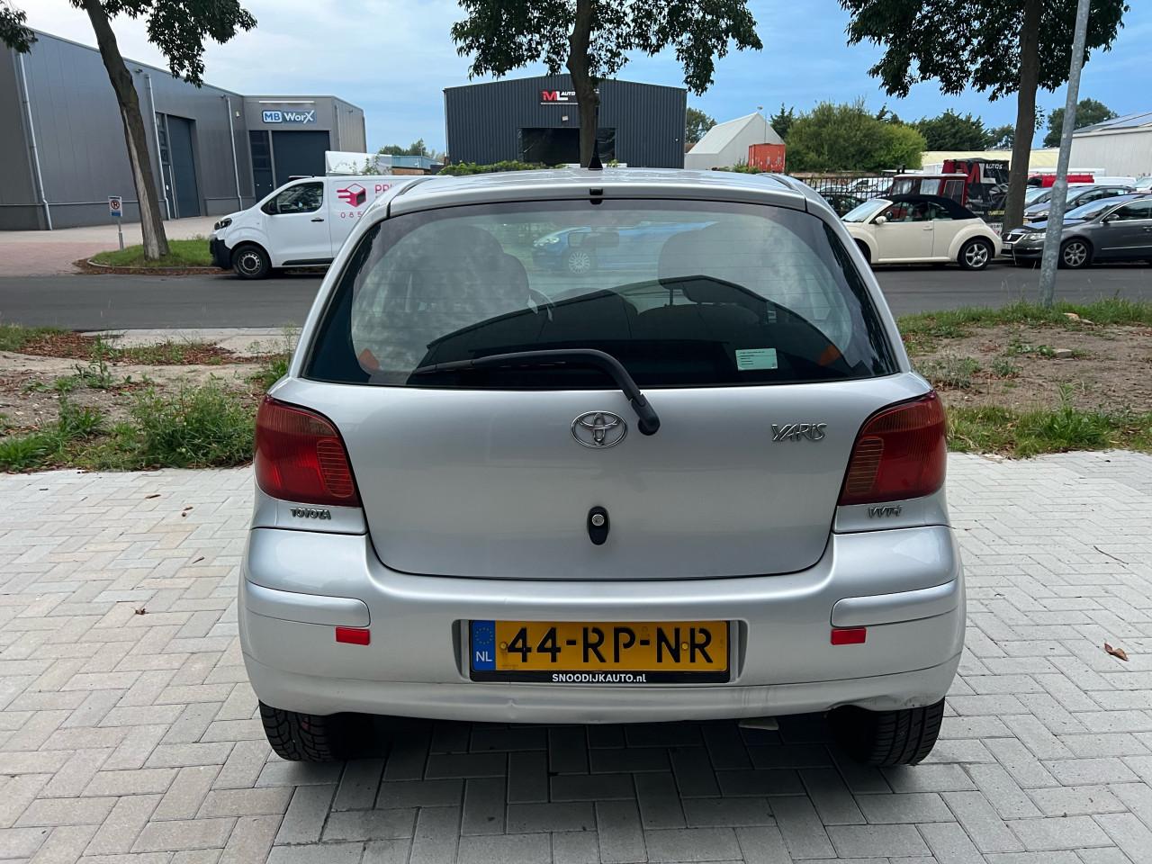 Toyota Yaris 1.0VVT-i S-Line 124.419KM Jaar apk