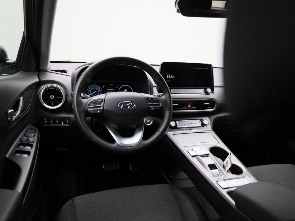 Hyundai Kona ev fashion 39 kwh