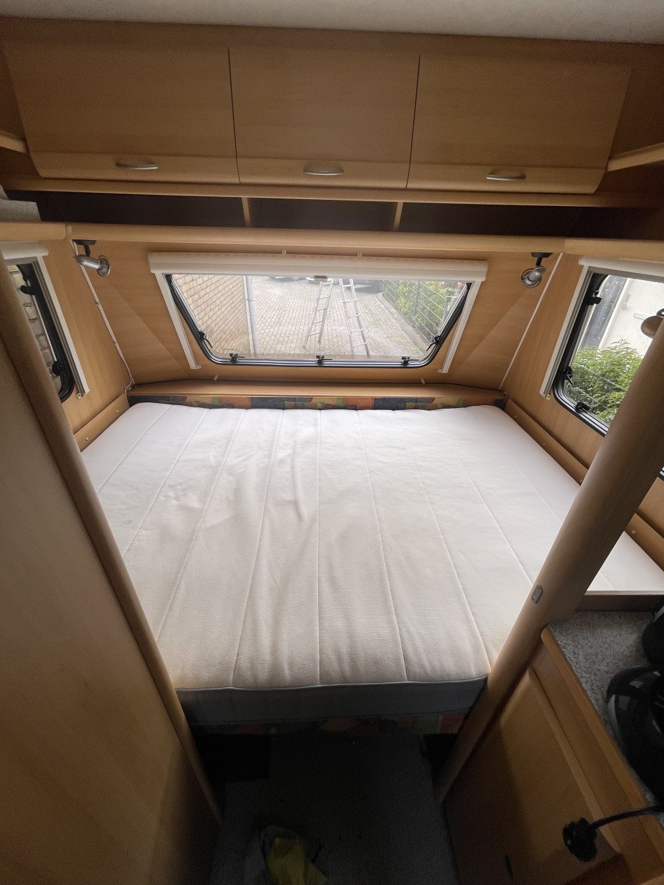 Dethleffs 460 | vast bed | voortent | evt. mover luifel