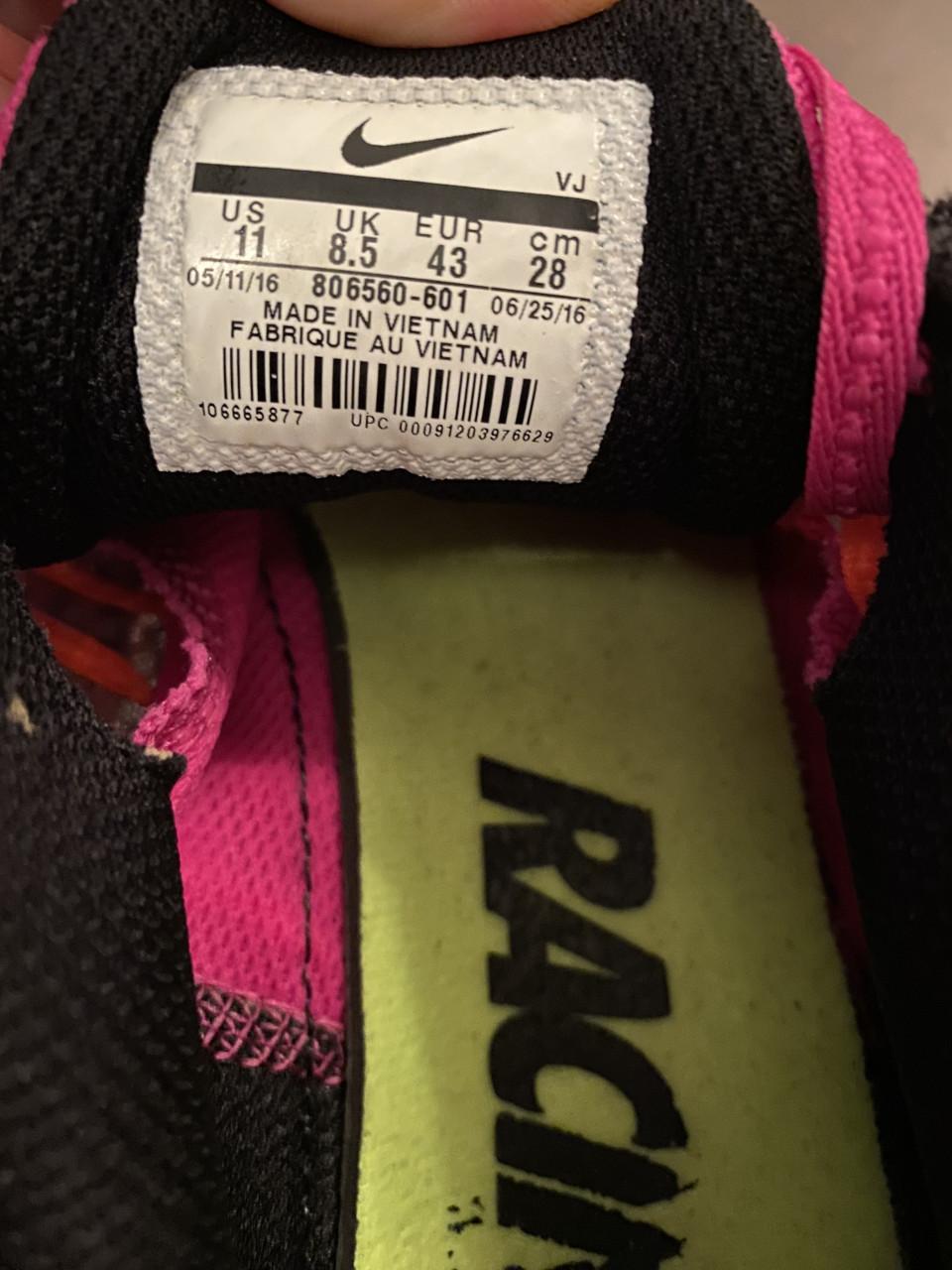 Nike spikes mt 43 (=41)