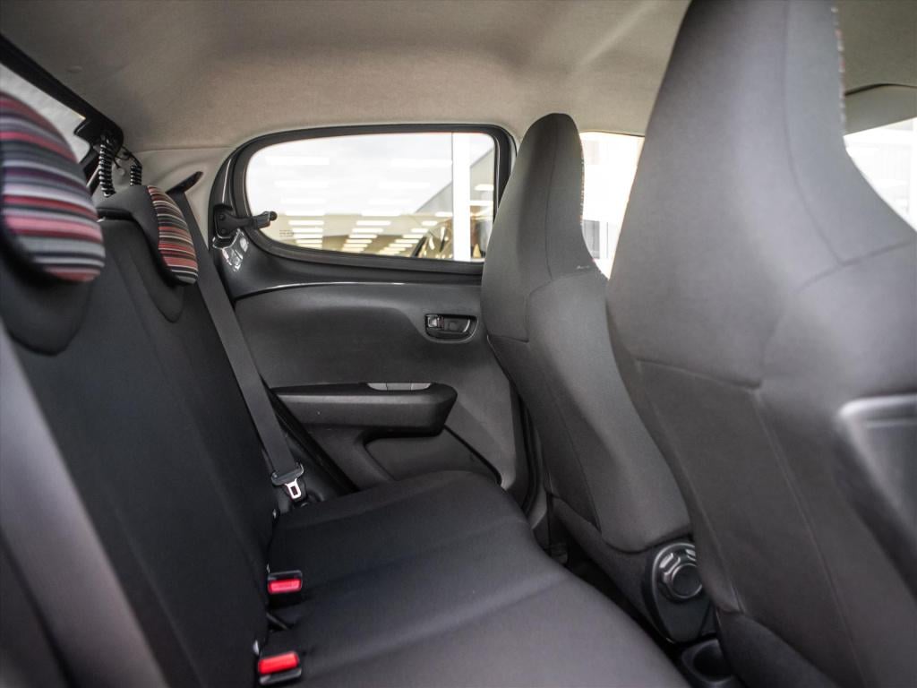 Citroen C1 1.0 vti 72pk s&s 5d feel | airco | bluetooth | elek. ramen