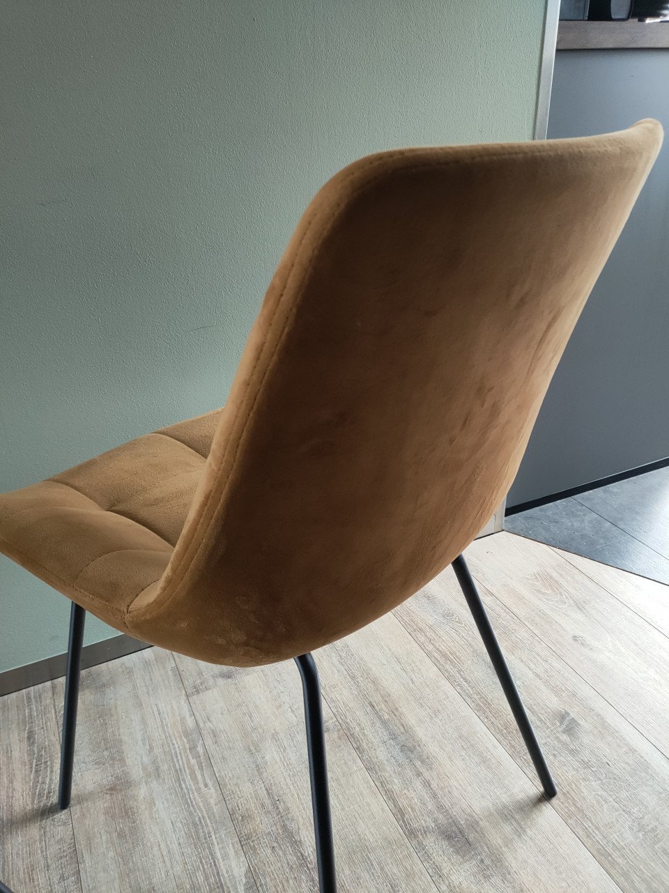 3 eetkamerstoelen, cognac kleur