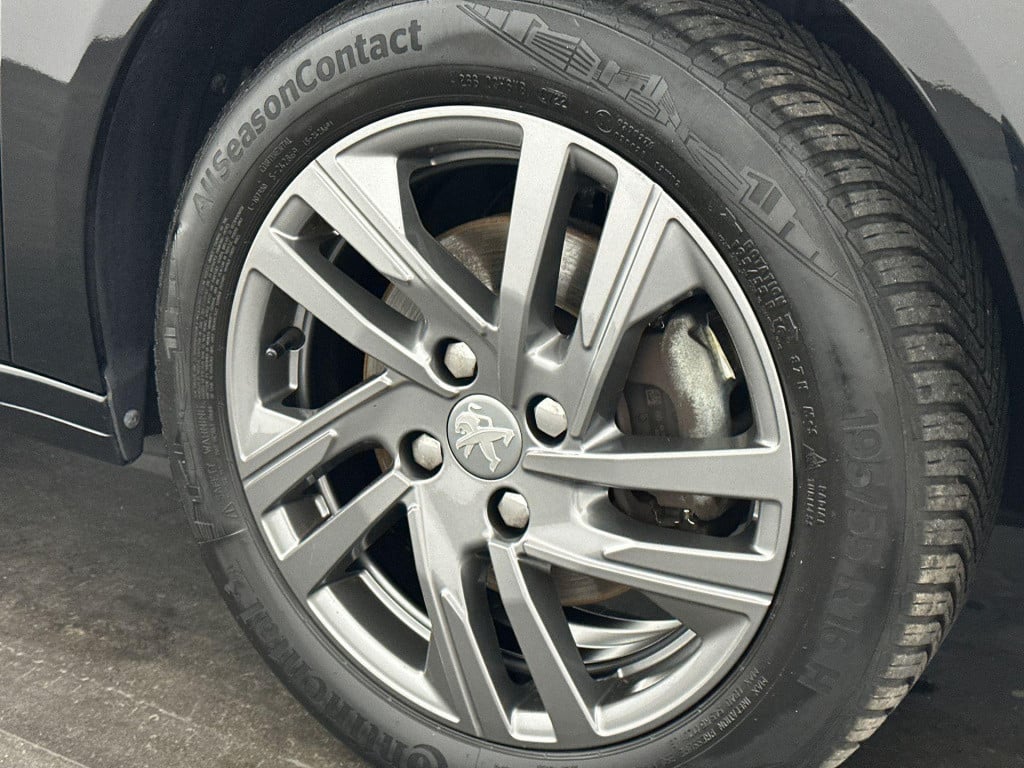 Peugeot 208 1.2 puretech active pack