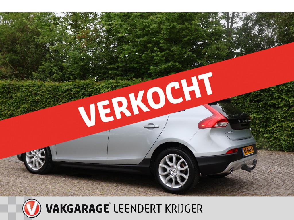 Volvo V40 cross country 2.0 t3 momentum|trekhaak|volledig rijklaar|12 maand
