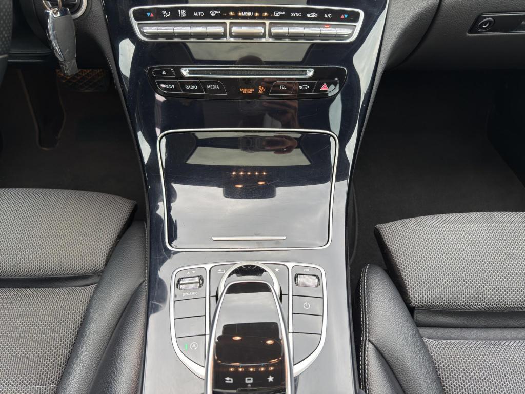 Mercedes-Benz C-Klasse 180 prestige | navi | comfort stoel & verw | schuif/