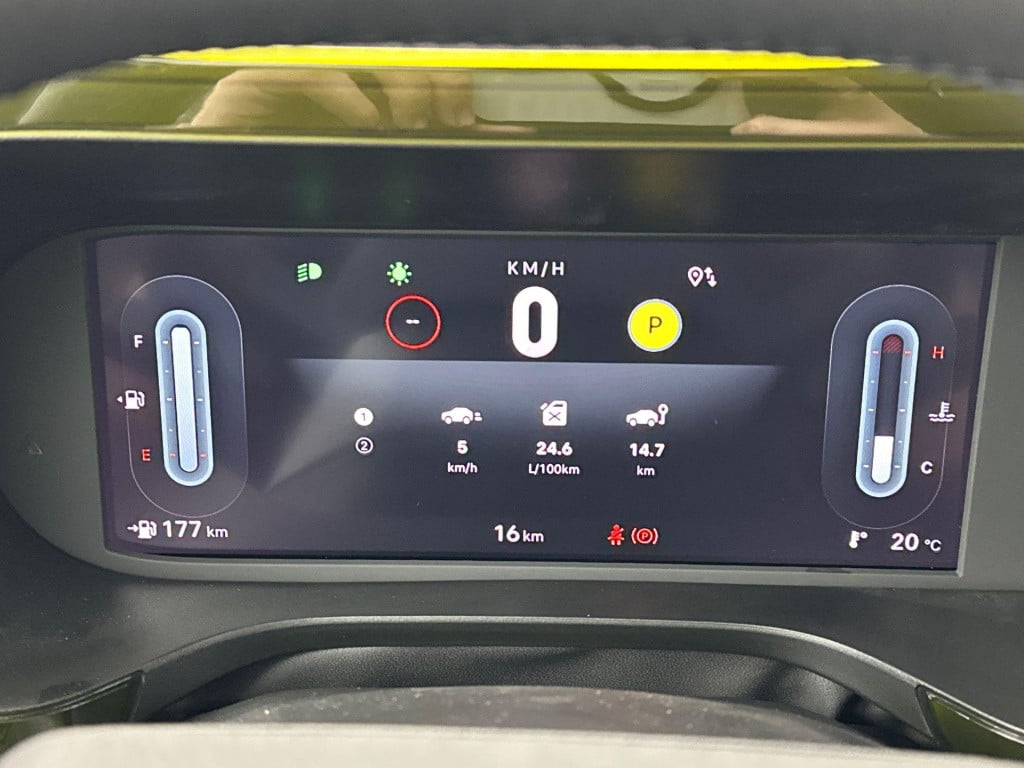 Fiat Panda grande 1.2 hybrid icon sensoren achter | apple carplay & android