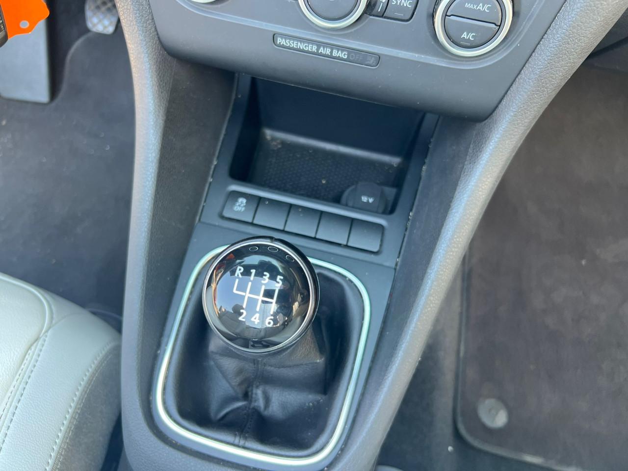 Prachtige VW Golf Cabriolet uit 2012 met slechts 129.000 km LED verlichting