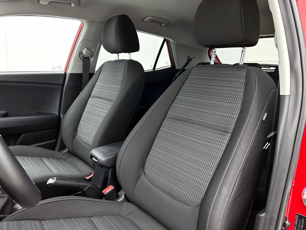 Kia Stonic 1.0 t-gdi mhev dynamicplusline | camera | cruise control |