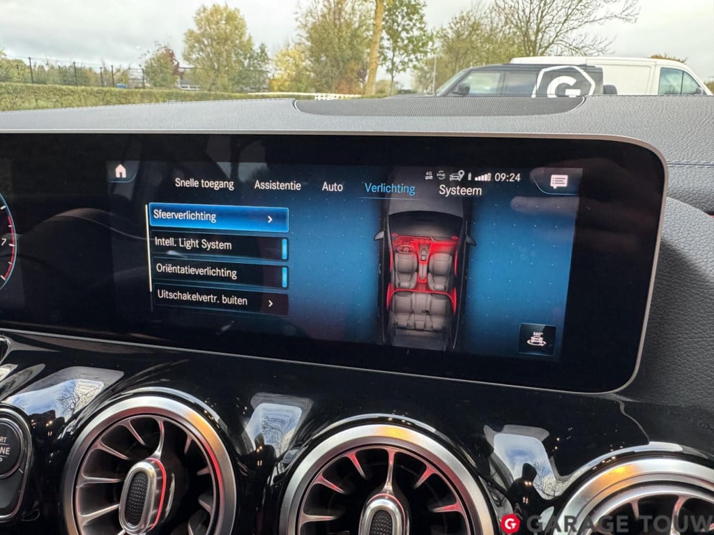 Mercedes-Benz B-Klasse 180 premium plus amg