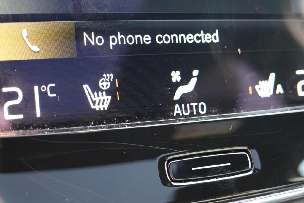 Volvo XC40 1.5 t5 recharge business pro