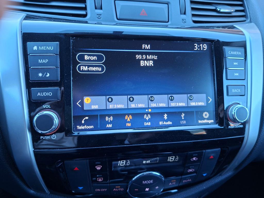 Nissan Navara 2.3 dci n-connecta king cab 3500 kg trekgewicht | bullbar | h