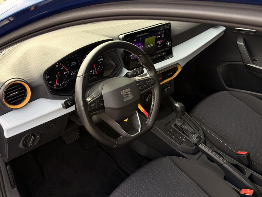 Seat Ibiza 1.0 ecotsi | cruise | stoelverwarming | apple carplay | front/la