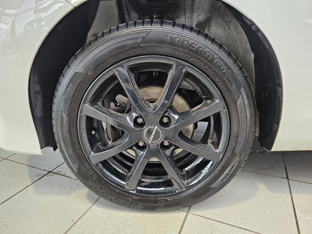 Toyota Aygo 1.0 vvt-i x-play limited
