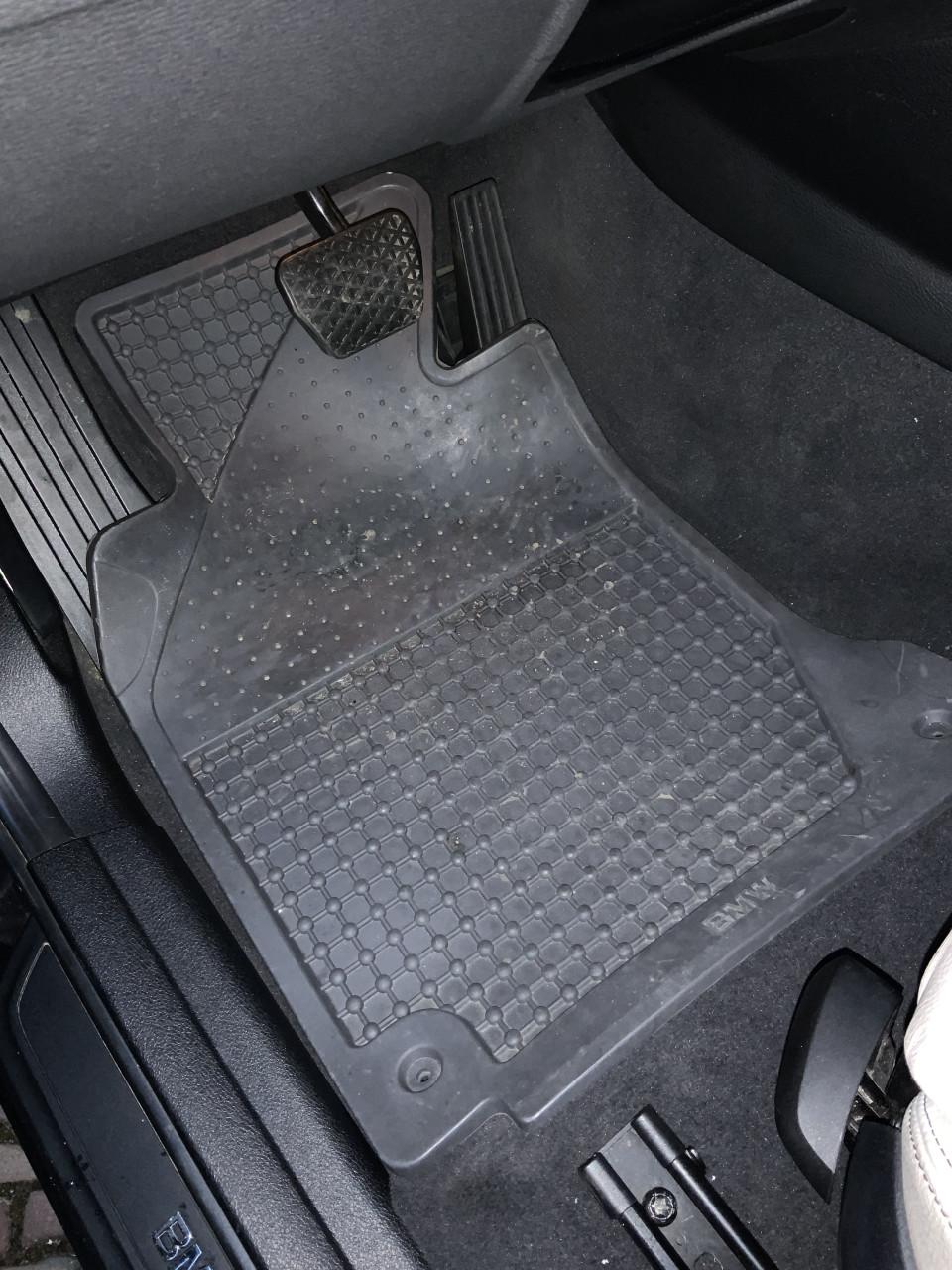 BMW rubberen automatten