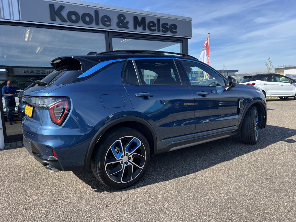 Lynk & Co 01 1.5 261pk phev 7dcth , pano dak , 360gr camera , carplay