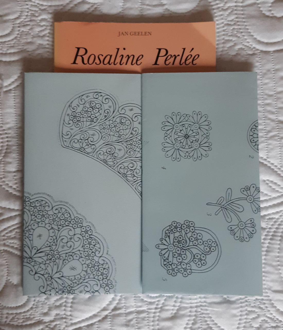 Kantklossen: Rosaline Perlée