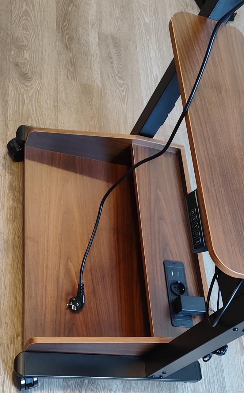 DQ Zelos Elektrische TV Vloerstandaard