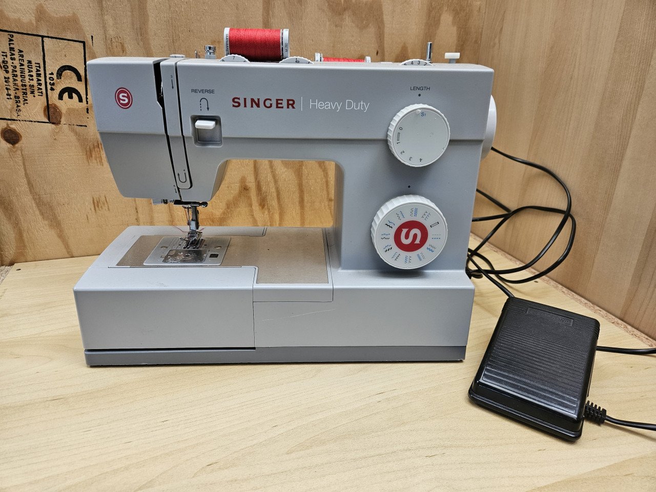 SINGER Heavy Duty naaimachine
