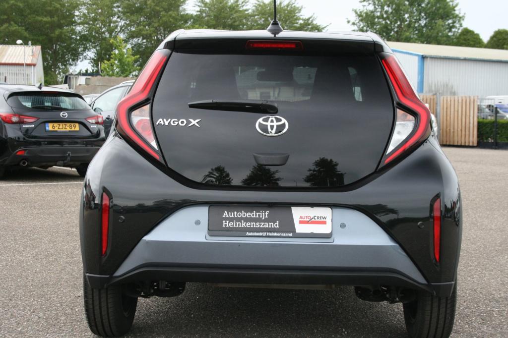 Toyota Aygo x 1.0 vvt-i s-cvt envy