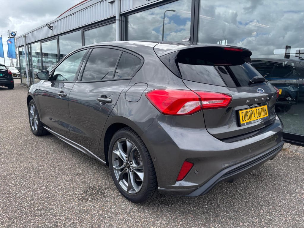 Ford Focus 1.0 ecoboost 125pk 5-deurs st line